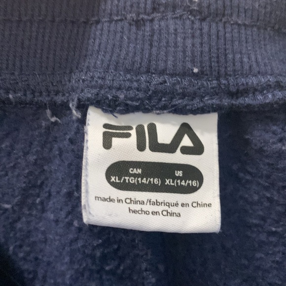 dark blue fila sweatpants - Picture 3 of 4